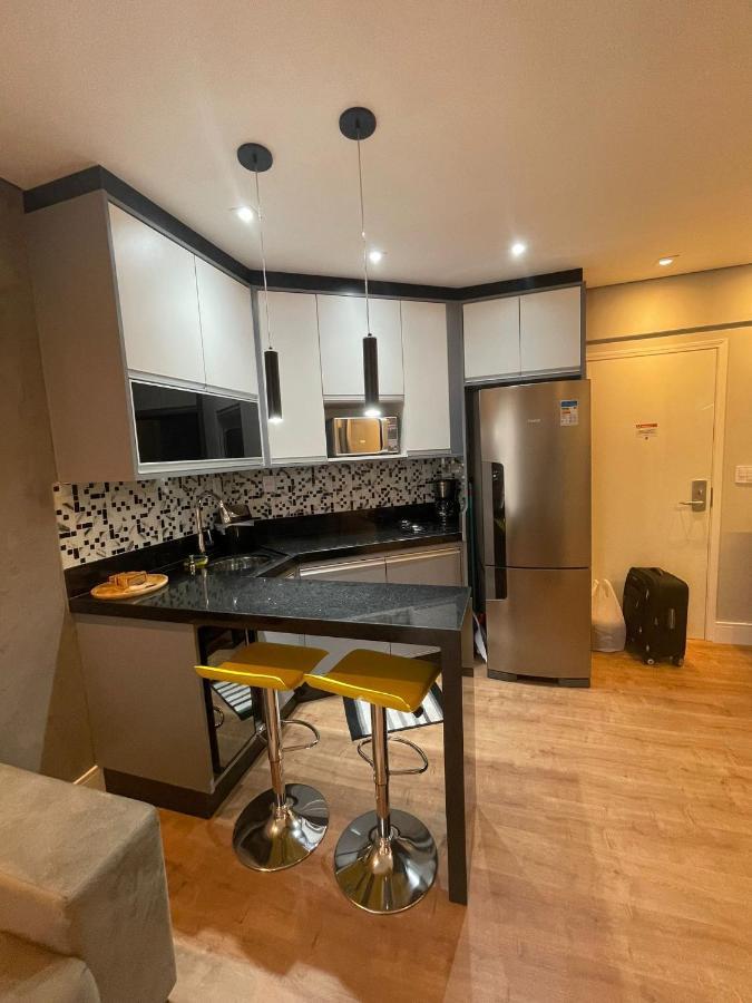 Flat Completo No Gonzaga Santos Uma Quadra Da Praia Экстерьер фото